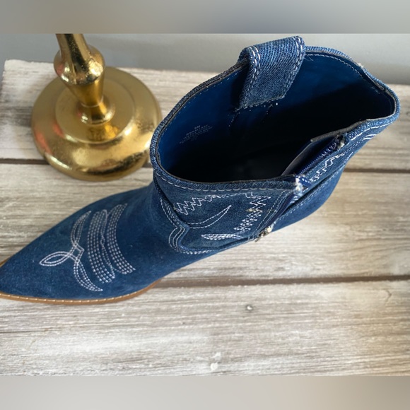 Nine West Nallas Western Booties Heeled ✨ Dark Blue Denim Size 9 | star country - Picture 8 of 15